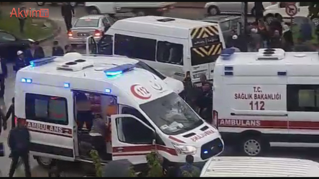 Öğrenci Servisi Kaza Yaptı 7 Yaralı