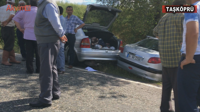 Bayram Tatilinde Yollar Kana Bulandı Ölü Ve Yaralılar Var”