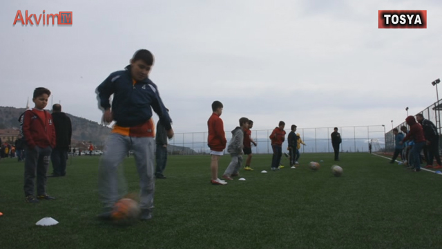 Yeni Kurulan Futbol Takımında Oynamak İsteyen Tosyalı Gençler Seçmelere Akın Etti